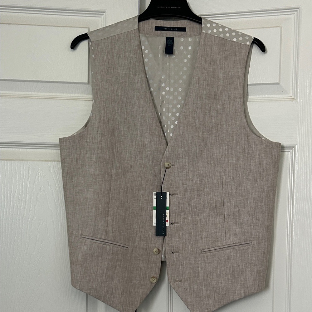 Perry Ellis Beige Vest with Polka Dot Satin Lining